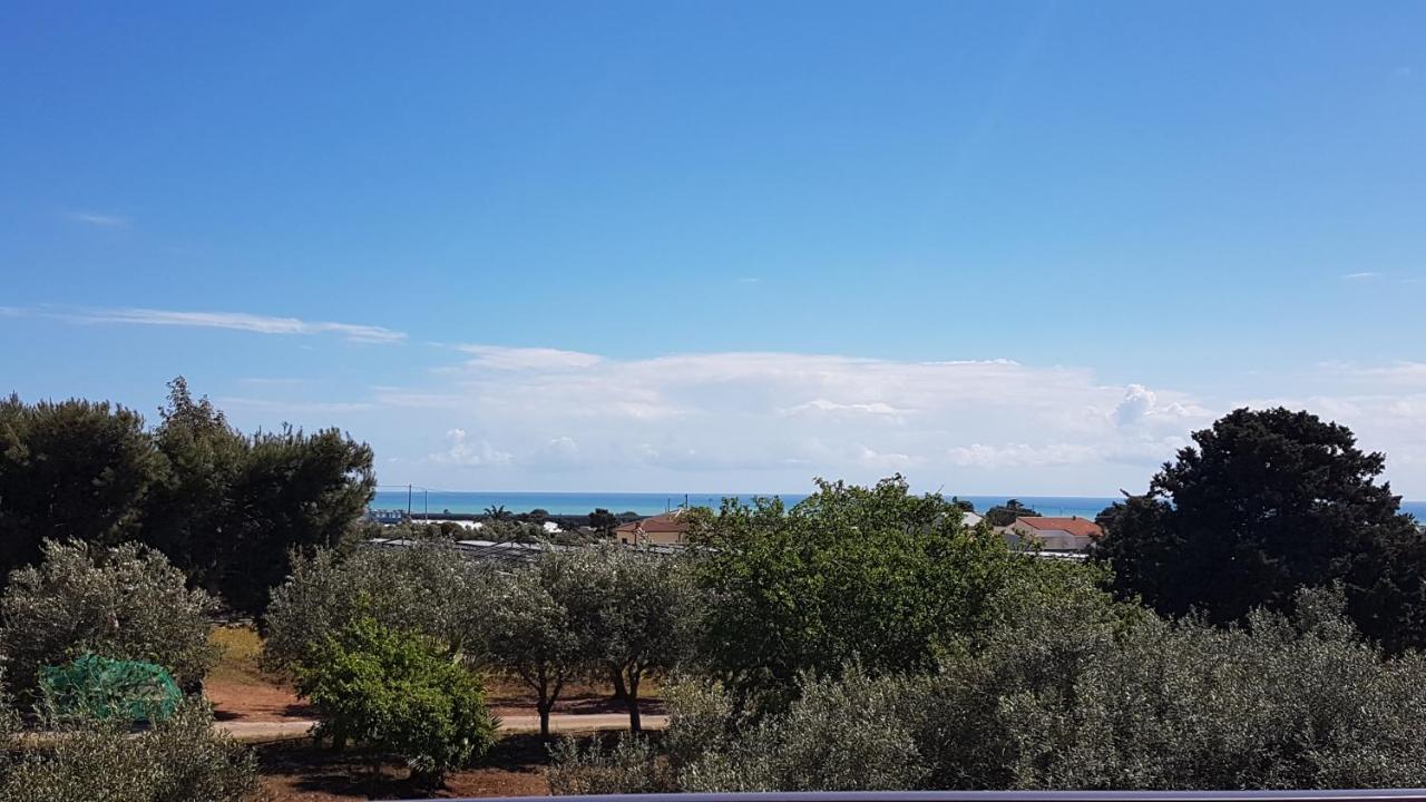 Turtle Island Apartments Santa Croce Camerina Buitenkant foto