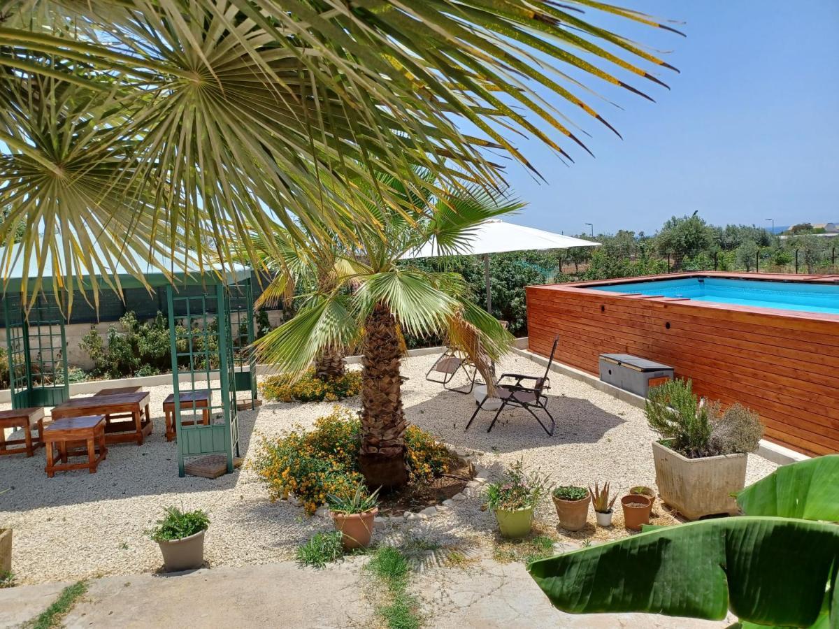 Turtle Island Apartments Santa Croce Camerina Buitenkant foto