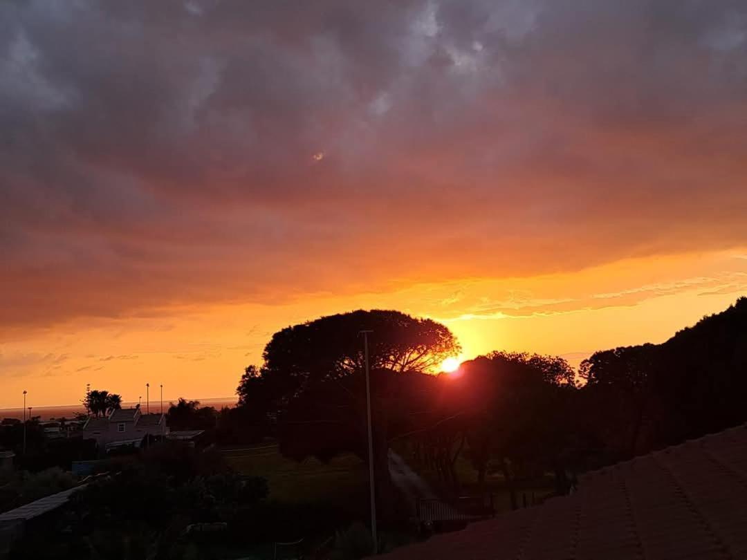 Turtle Island Apartments Santa Croce Camerina Buitenkant foto